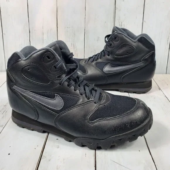 Nike | Shoes | Nike Caldera Hiker Boots Mens Sz 75 Black  display picture 1